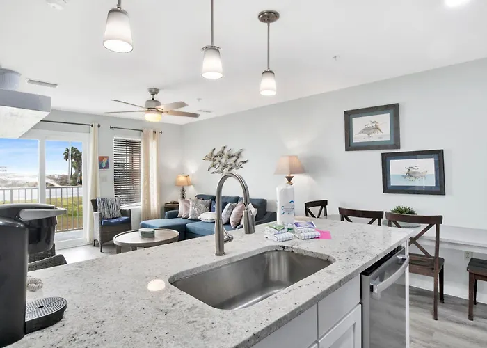 Grand 102 Holiday home